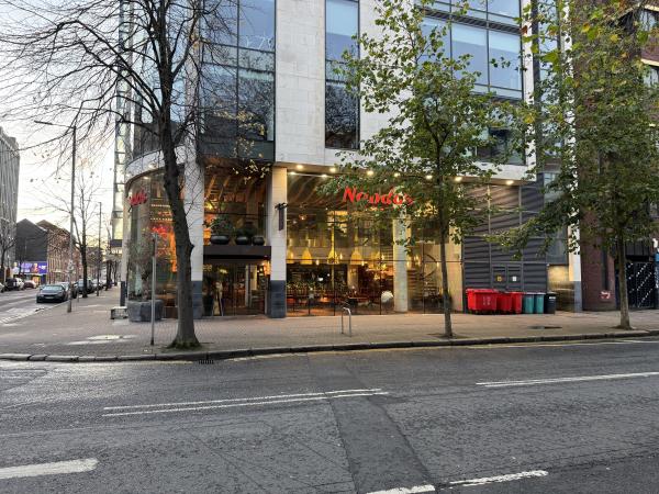 Nando's Bedford Street